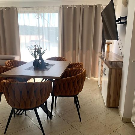 Piano Apartment Lopar Exterior photo